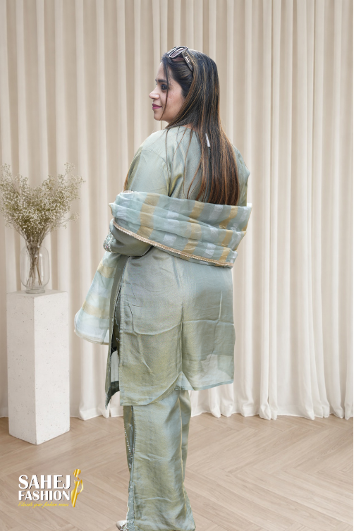 Readymade Suits - Image 4