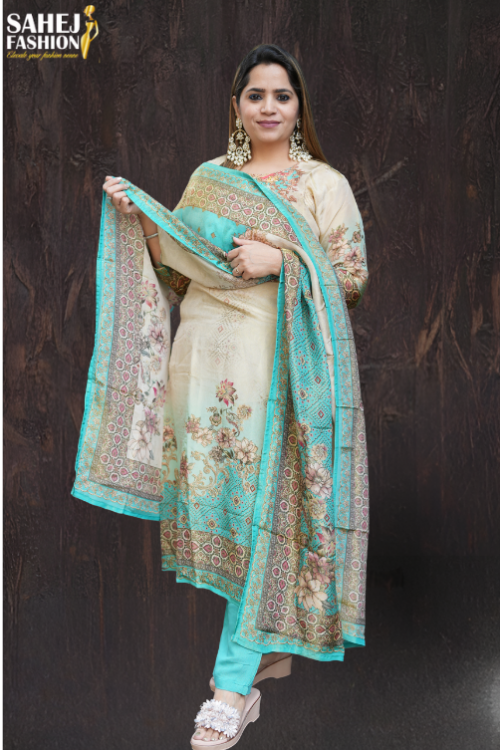 Exquisite Shimmer Outfit